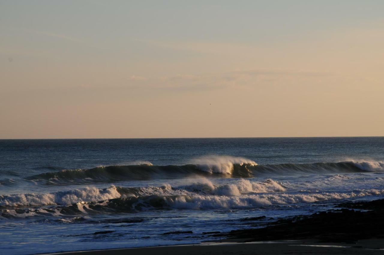 Jho'La Surf Camp Hostel Luz Εξωτερικό φωτογραφία